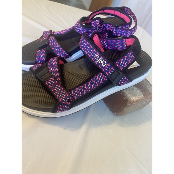 Womens Ryka Hot Pink Strappy Sandals-Comfort Surround System- Brand New- Size- 9 - Picture 3 of 8